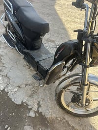 دراجه شحن • بطاريات جديده • شغاله