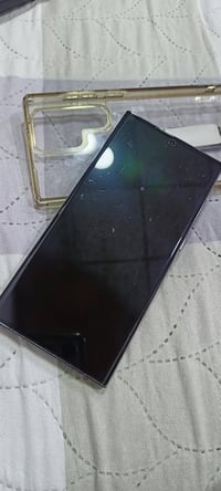 سامسونج S23 • ذاكرة ٢٥٦ • لون زيتوني