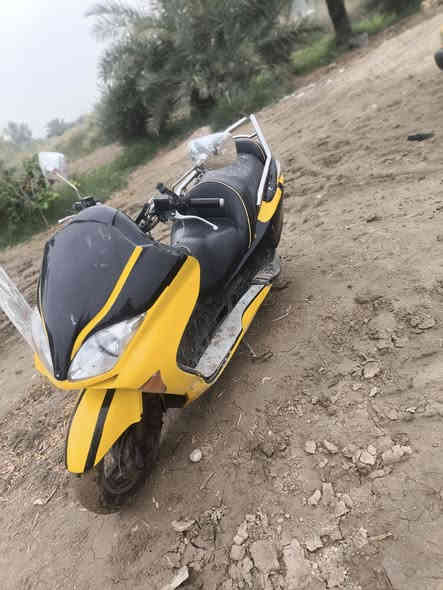 سلام عليكم  فورزه 08 ب 550 وبيه مجال  دراجه كلشي بيه جديد بس هاي الفتره لاحته رطوبه وكامت  بصمه مادير ساعه دير وساعه لا  ديوانيه دغاره *********** متواجد فيس
