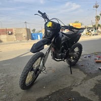 قفاز جديده  بدون وشم ما بيهه وشم  لا مصبوغه ولا بيهه نقص مكاني بغداد  ...