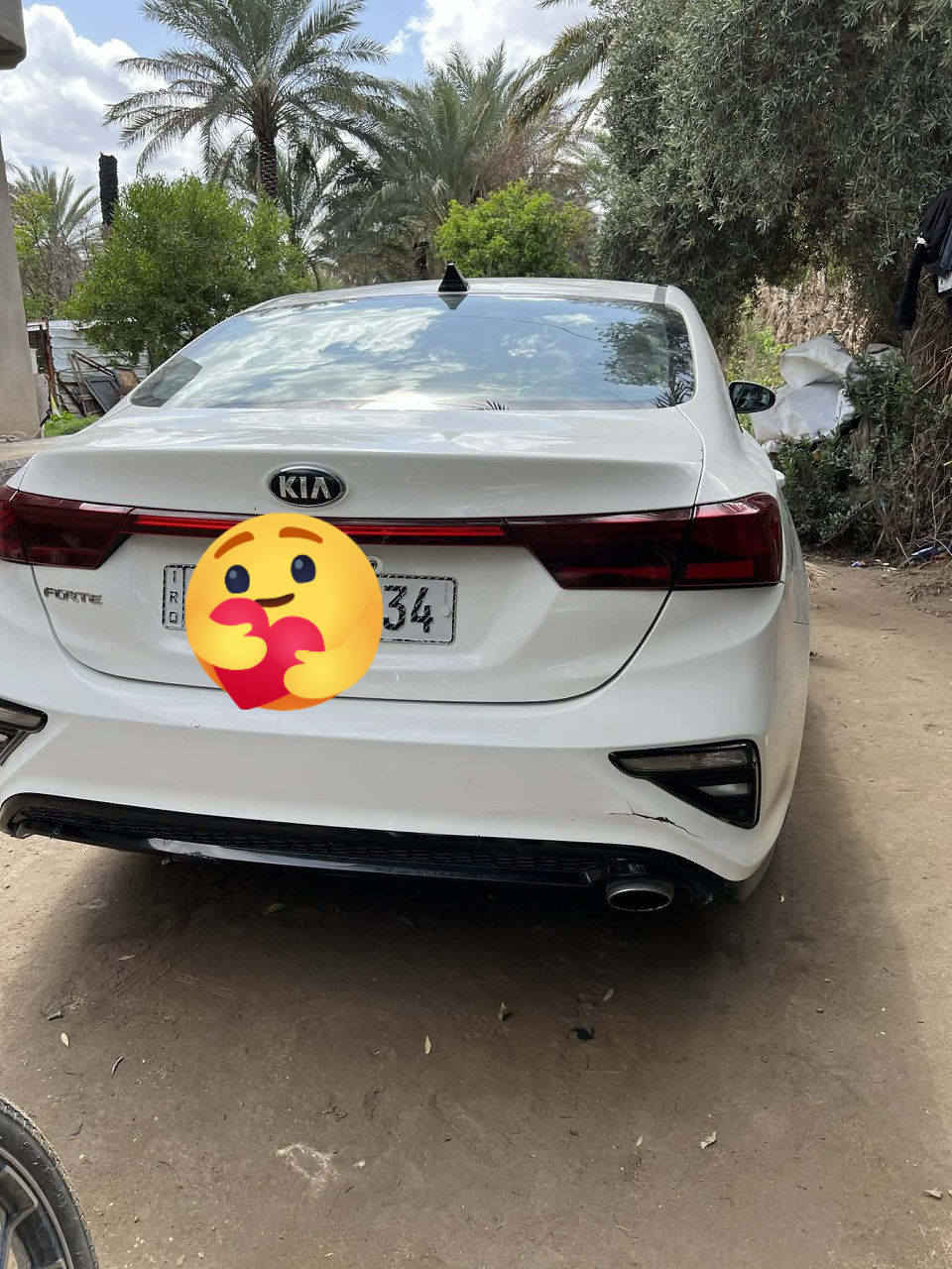 سلام عليكم
فورتي للبيع سعر المطلوب 122وبيها مجال 

مديل 2019

كير محرك مكفول 

تخم تاير جديد 

تدفئه تبريد ثلج 

اربع ويل كب 

شاشه كبيره 

بلوتوث 

كاربلاي

ثلاث انضمه قياده

السياره خير من الله 

ماشيه 85الف

سنويه ابسمي 

تحويل ثاني يوم 

رقم بغداد انكليزي 

ضررها نص بنيد ونص جاملغ نفسهن مصلحات 

***********
