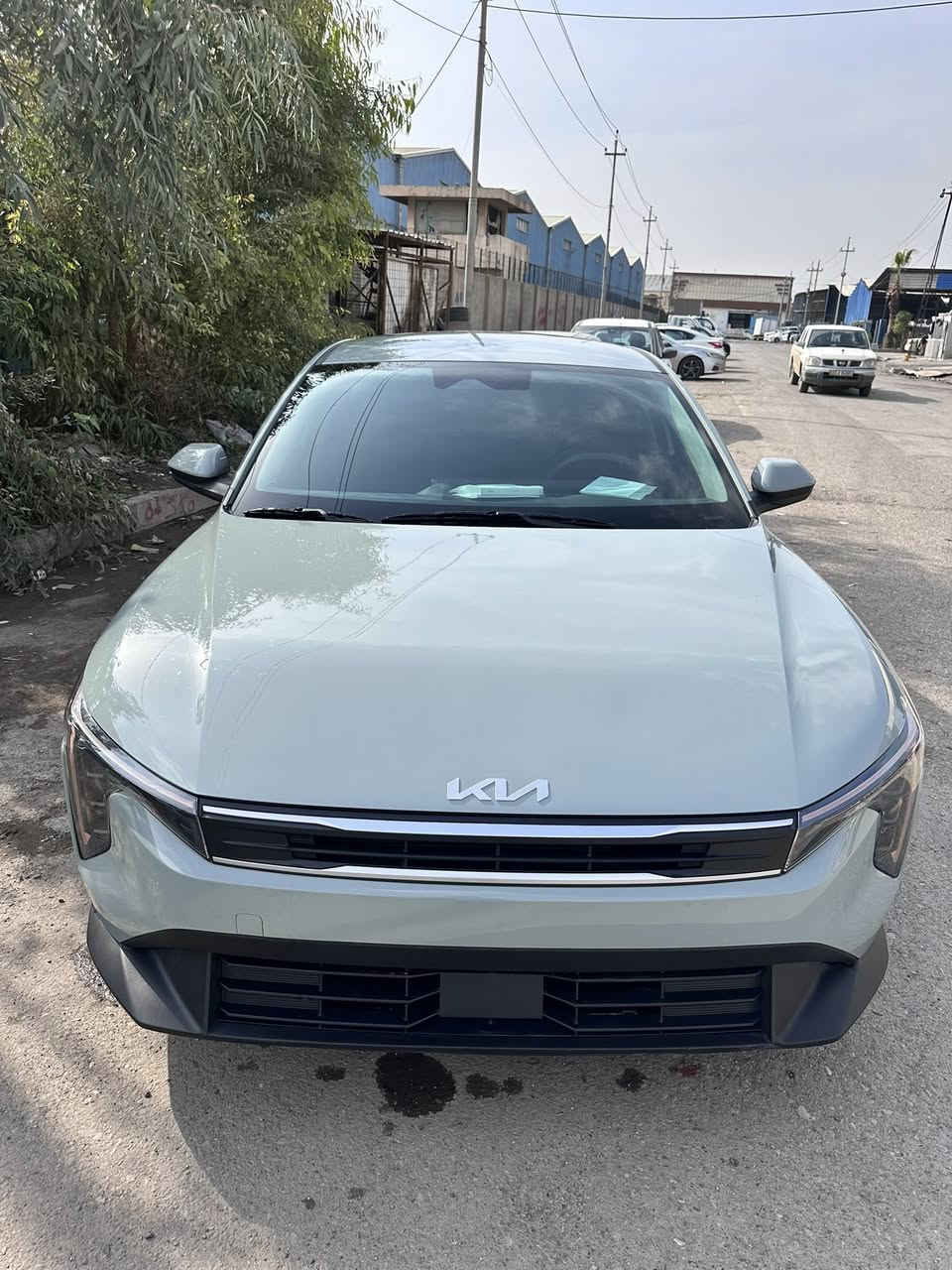 سلام عليكم
K4

موديل2025

حادض باب خلفي في ربع جملغ خلفي مال سايق صبغ

بيدون دواخل بيدون ارباك

مكان سياره اربيل

واتساب كورك ***********
