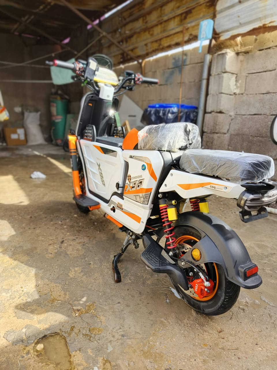 دراجه شحن x900استعمال قليل ٦بطاريات الريان دراجه مكفوله كهربائيات وبطاريات شرط الفحص كفاله عامه بعدها جديده مكاني البصرة التنومه شارع شهداء يم مطعم خيرات المدينه رقمي*********** ٥٧٥وبيها مجال ما تحصل بهاي نضافه استخدام قليل وبصمه وسويجات ثنين بصمه تشغيل عن بعد
