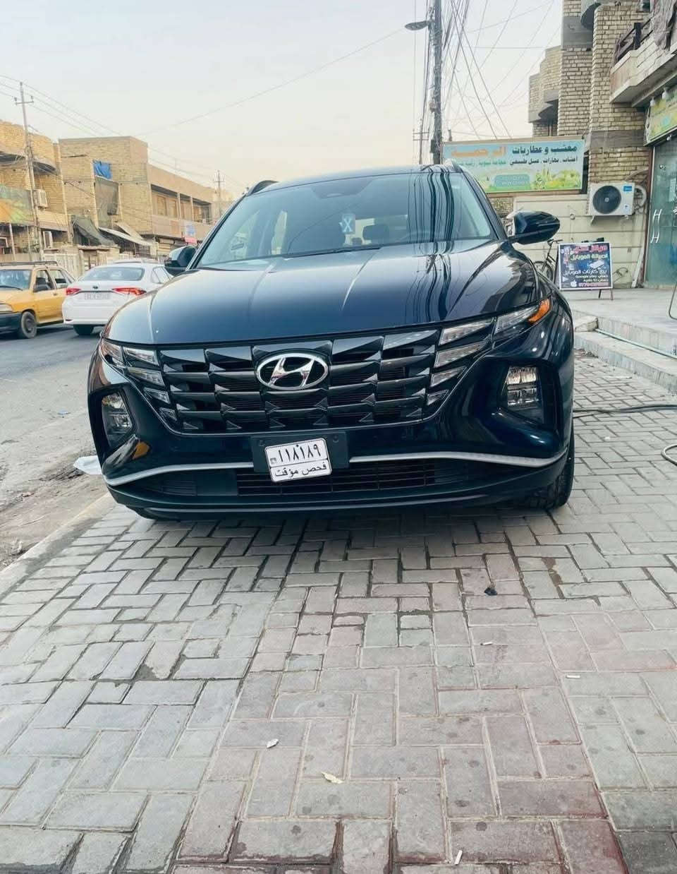 توسان 2023 للبيع بدون رقم
فول مواصفات عدة الفتحة 
بيها تبديل باب وتعديل بارد بالباب الامامي 
سيارة مابيها اي نقص 
السعر 177
ماشية 18 الف 
محرك 2500
مكان بغداد الدورة 
دخول قبل 6 اشهر
الرقم ***********
