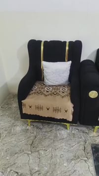 غرفة تفصيل خشب • قماش درجة أولى • ثلاثية وكرسين