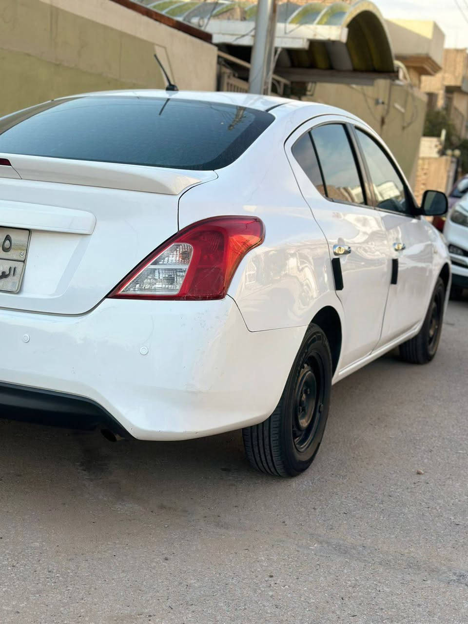 السلام عليكم 🧿
صني موديل 2020

السياره كفاله عامه من الصبغ ما عده بارد بيه 

ماشيه 130 سياره مال بيت يعني ومعتنين بيه 

منظومه زنون عالي وناصي

الاستفسار ***********
