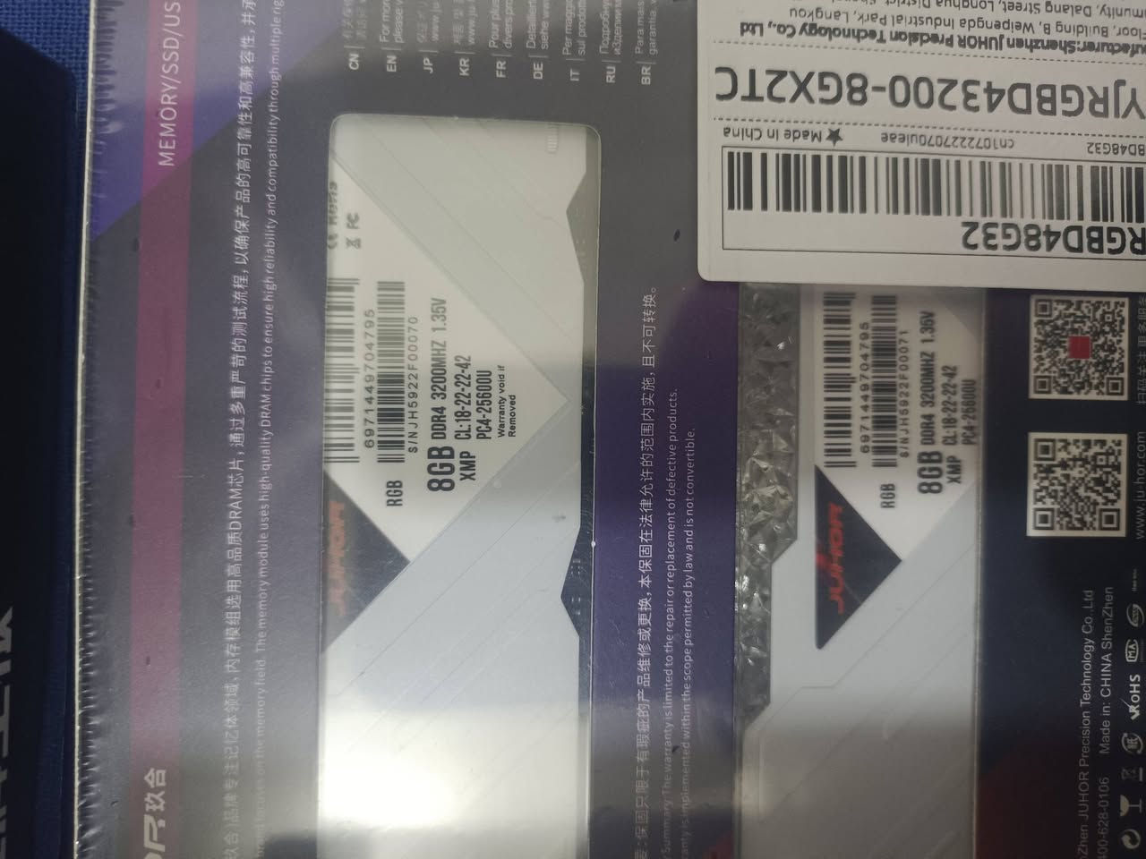 كومبو
بورد B550 M سلوت رام 4 
معالج R7 5700x
هارد M.2 1T 
رامات 8*2 3200 RGB 
مبرد Deep Cool


**إذا كنت صاحب هذا الإعلان وتريد حذفه لأي سبب، رجاءا أرسل رسالة إلى الدعم الفني**
