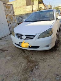 سياره بي وأيدي رقم بغداد مكينه وكير مكفوله سنويه صاقطه راعيه متوفي ومس...