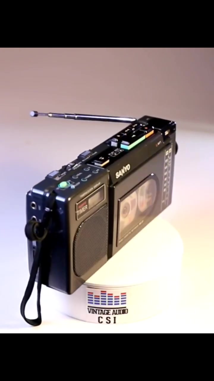 Sanyo MS-33, 1987-88.


**إذا كنت صاحب هذا الإعلان وتريد حذفه لأي سبب، رجاءا أرسل رسالة إلى الدعم الفني**