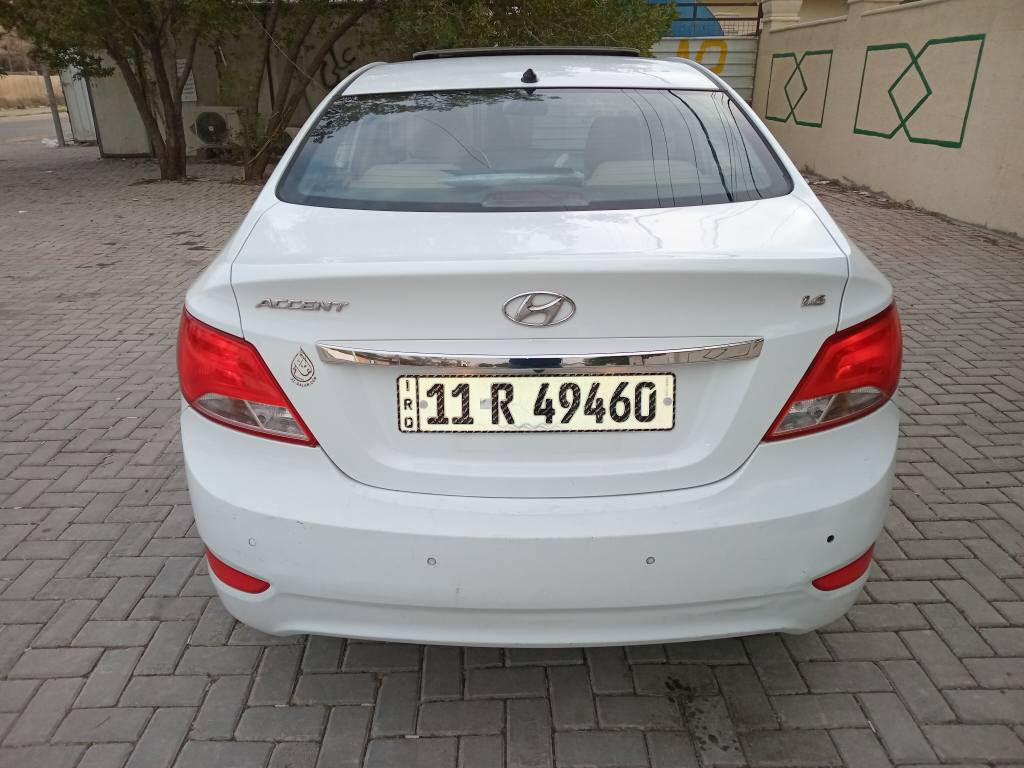 السلام عليكم للبيع ...هونداي اكسنت موديل 2016 الشركه العامه ماشيه 122km حقيقي سلايت رووف 4 دسك تحكمات شاشه كامرة خلفيه حساسات كير ومحرك بلاد بدون فتح السياره كفاله عامه فقط بارد ركن الجاملوغ وصبغ اسفل الدوسه اليمنى عندي سونار ٢ من البلداوي وتيربو كار *********** السياره باسمي الرقم الدولي هزه جديده مكان السيارة بغداد العامريه السعر 115 وبيها مجال بسيط حك الجيه *********** السياره حلوة وناعمه وسعرها حلو وبالعافيه الياخذها تبريد ثلج هيتر شغال وتحياتي للجميع بغداد, العراق
