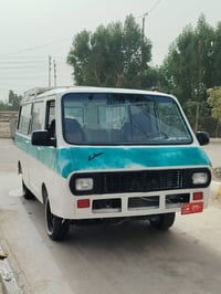 مكينة جديدة • كهربائيات قليلة • ناصرية