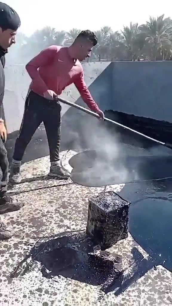 السلام عليكم يوجد جير التاجير السطوح و الاساسات وجميع البرميل كرسته وعمله كامل ب 70الف ضمان درجه اولى الاستفسار عن الرقم وبيك خير وتدلل ***********

