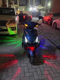 دراجة سكنز • 6 بطاريات • استعمال شهر