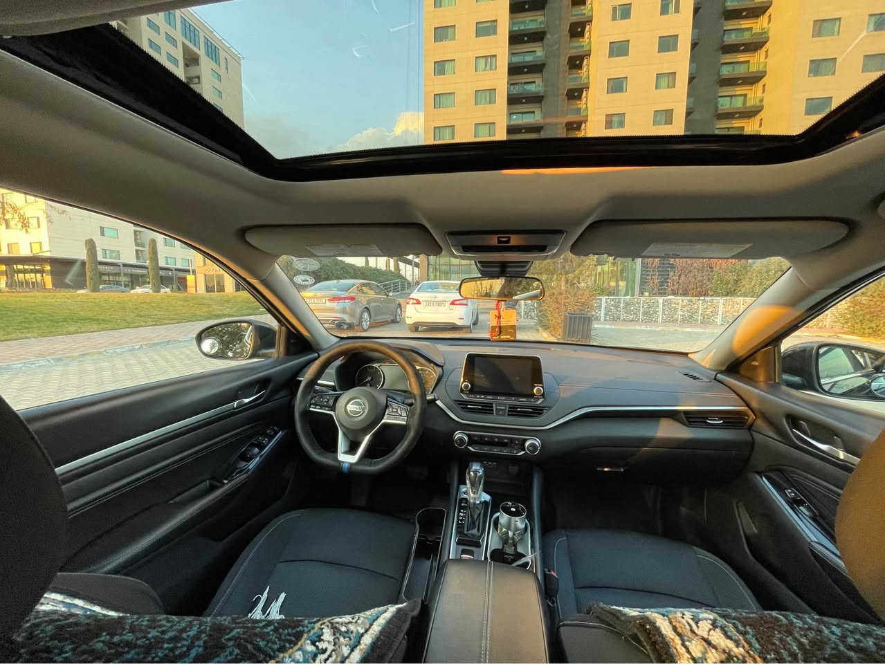 Altima 2022

نیسان ئەلتیما ٢٠٢٢ رەشی قەتران 
 sv plus مواسەفات 
‎سەیارەکە بێ دبل ئەکسل
‎راداری 360 پلە
‎سلاید
auto drive  سیستمی
‎واتە سوکان خۆی کۆنترولی 
‎خۆی ئەکات
‎رادار خەتی جادە
‎بریک بەسمە اوتو هۆلد
‎شەخال
‎کامیرە و حاسەی دواوە
‎لایت لید و زینون
‎دەرگا بەسمە
‎بلاجیکتوری زینون
‎کوشن هیتەر
‎راداری بیلادە بەردی سالنسای بیلادە بەشەرت
‎هیجی نەگۆراوە
سەیاراکە لایخۆمان بوەوە بەناوی خۆمانەوە یە کامل سێرڤسی بۆکراوە لە مۆتوڵ زۆر خزمەت کراوەو بێ نوقسانیە 
سەنەوی تا ٢٠٢٨ تازەیە 
دوو پارچە بۆیەخە (جەمەلەخی پێشەوە لای سایەق و دەرگای سایەق چوار پەنجە pdr هەیە لە جەمەلەخی دواوە) 
‎بێناو گرتن بێ ئیرباگ 
بۆ پیوەندی کردن *********** 
سعری 163 مەعامەلە السليمانية, العراق

