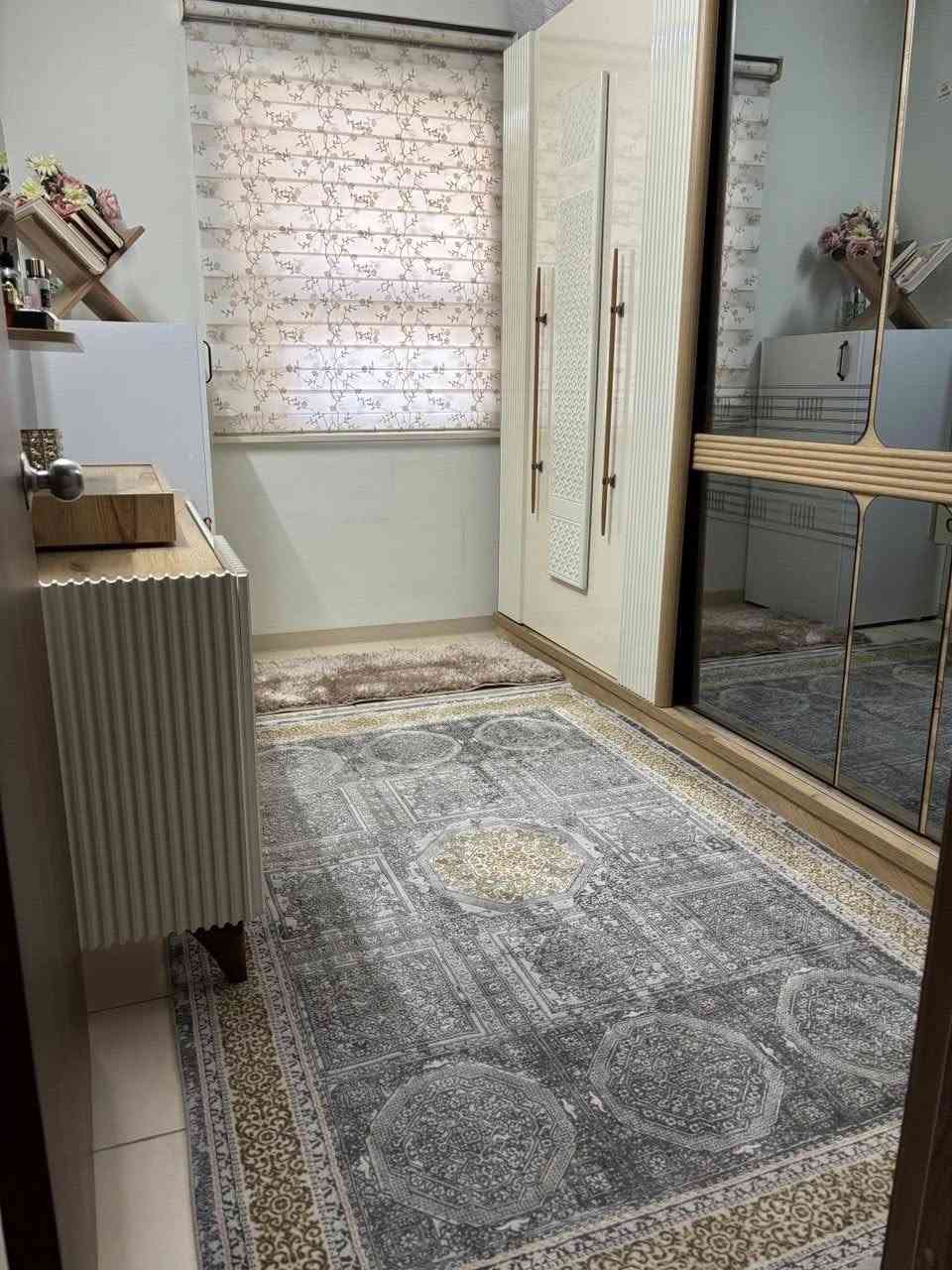 عرفة تركية نظيفه نفرين تستعمال قليل للبيع
غرفة تركية للبيع نظيفة جدا

٧ قطع

سرير نفرين وبيه مخزن و جك هايدروليك و شازلون ثابت مع السرير

كومديات جانبية عدد ٢

درور  او كومدي يحوي ٤ مجرات

مرايا عمودية متحركة

كنتور سلايد وبيه اناره

ميز مرايا او ميز تسريحه وبيه اناره 

الغرفة نظيفة جدا واستعمال قليل

خليت صورها بالمعرض وصورها بالشقه موزعه على غرفتين

سعر البيع ٨٠٠  الف

ماخذيها ب ١٧ ورقه


**إذا كنت صاحب هذا الإعلان وتريد حذفه لأي سبب، رجاءا أرسل رسالة إلى الدعم الفني**