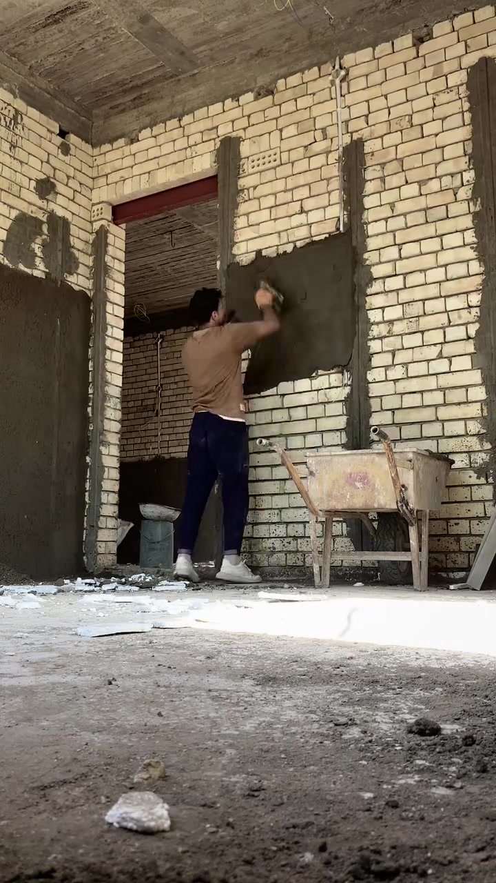 سلام علكم 
خلفه لبخ متفرغ اشتغل قطعي ويوميه جص وسمنت تصفير وسقل ونثر  متواجد خاص واشتغل مجمعات سكنيه شكد عدك لبخ اطلع كادر كامل

***********
