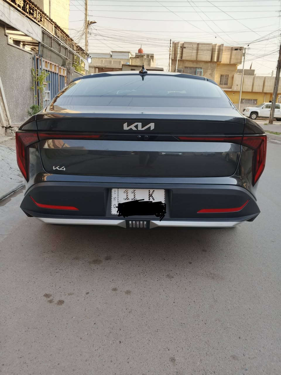 السلام عليكم كي فور لون فيلي
ماشيه 3000 
محرك 2000 دوش المرغوب 
وارد امريكي حادثه ربع البنيد وراجع نفسه ليبل واحد السياره 
موصفاته 
1 بصمه 
2 تشغبل عن بعد 
3 بصمه ابواب 
4 بصمه جنطه وتفتح عند القتراب 
5 شاشه متصله حجم كبير 
6 فول تحكم استيرت 
7 قياده ذاتيه + تحديد مسار 
8 منافذ شحن امامي خلفي 
9 سايد برك كهربائي
10 نقطه عمياء
11 رادار امامي خلفي جانبي 
12توقف ذاتي 
المكان الشعب ***********
