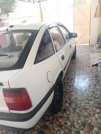 للبيع فكتره   سياره مال بيت جاهز من كلشي  بدون صبغ شرط فقط دواير ودوسا...