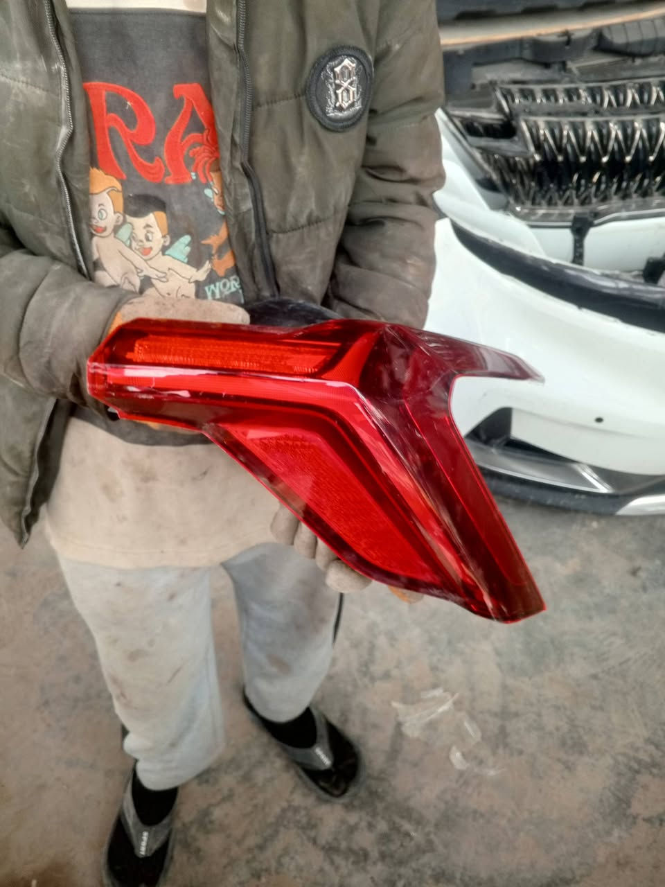 مجمع عادل البديري
لعنوان الديوانيه حي الصناعي 
للتوصل
فؤاد ***********
يوجد توصيل جميع المحافضات
