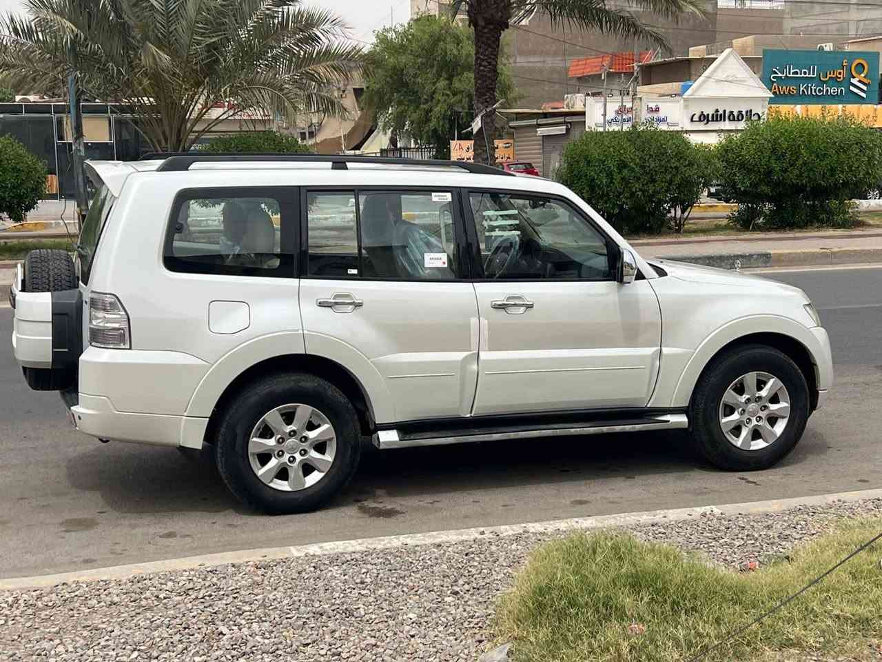 السلام عليكم باجيرو 2014 خليجي حبتور فول مواصفات ماشيه 130 الف محرك 3500 السعر 170 وبيه مجال صور السونر مرفقه مكان بغداد للاستفسار ***********
