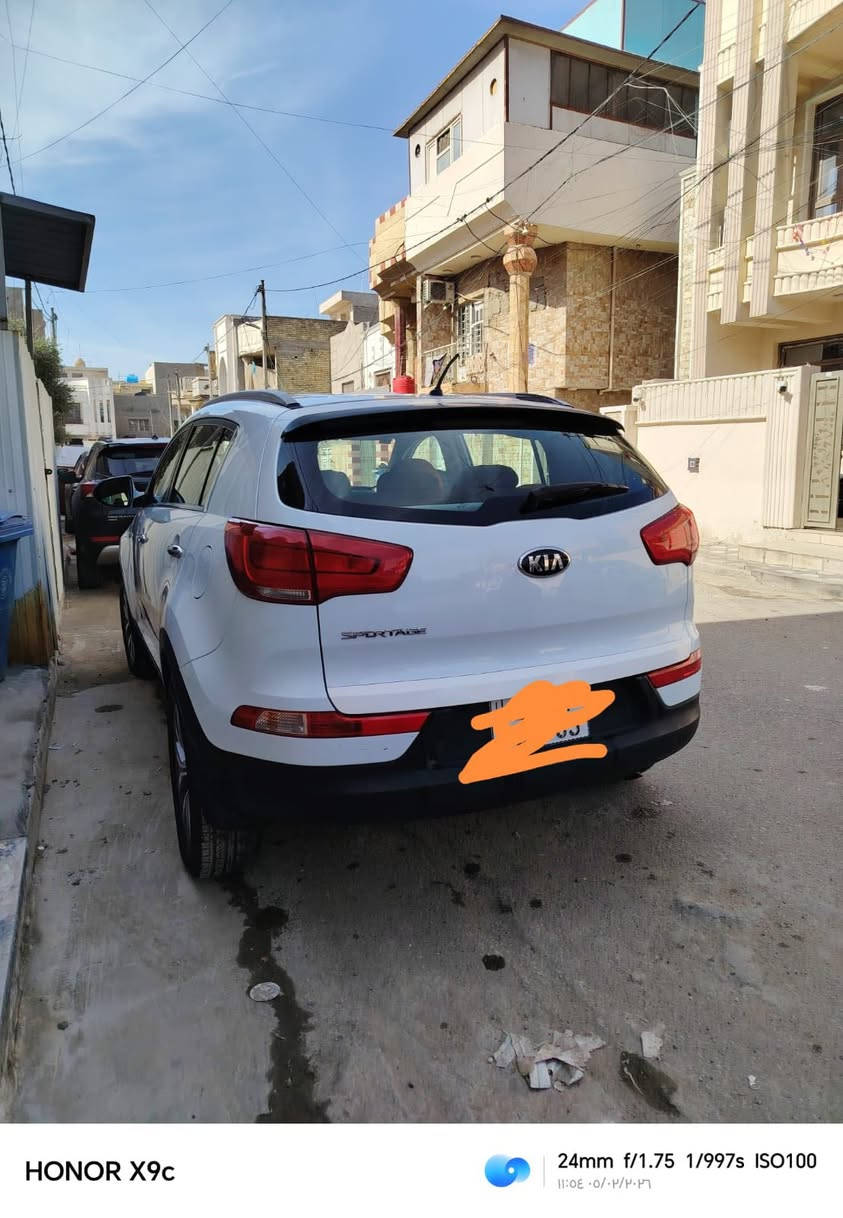 سبورتج ابيض
موديل 2015
السياره ماشيه 155 
بدون حادث مكفوله كفاله عامه
السعر 
155 قفل 
كامره حساسات كشنات جلد شاشه كبيره 
السياره موجوده بالحريه بالدور
للا ستفسار الاتصال ***********
