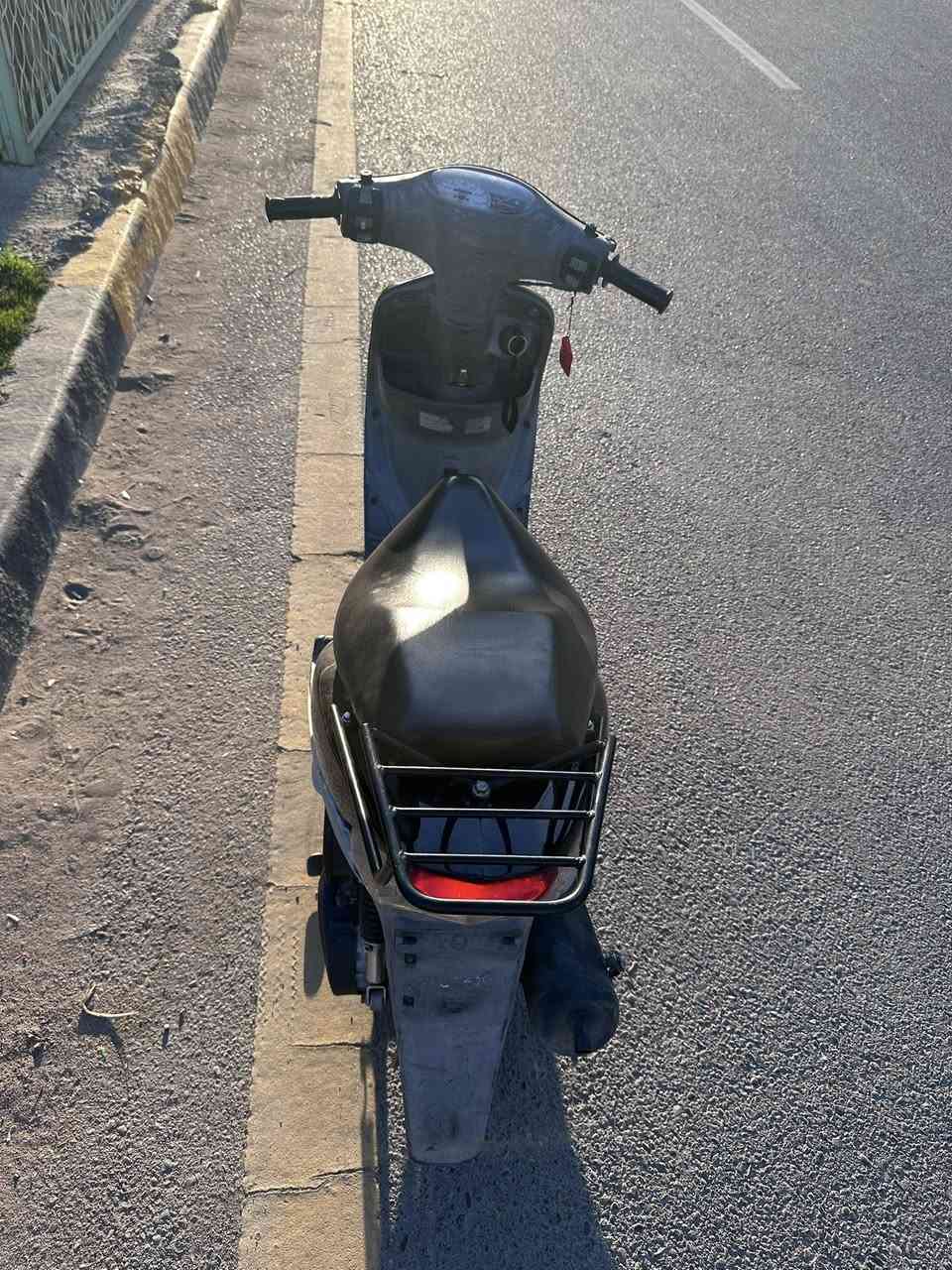 دراجه للبيع 
نوع الدراجه ماكس منغولي 
الدراجه مفتوحه بس نضيفه كلش ✅
الدراجه نكره سلف ✅
يحتاجله بس اشاير وتكمل اي نقص مابيه✅
الدراجه نضيفه بمعنه الكلمه🔴
كفرات تايوان اصلي 🇹🇼 
السعر 400 وبيه مجال عله كد الجيه🔴
للستفسار *********** موجود واساب 
مكان بغداد الحريه 📍
