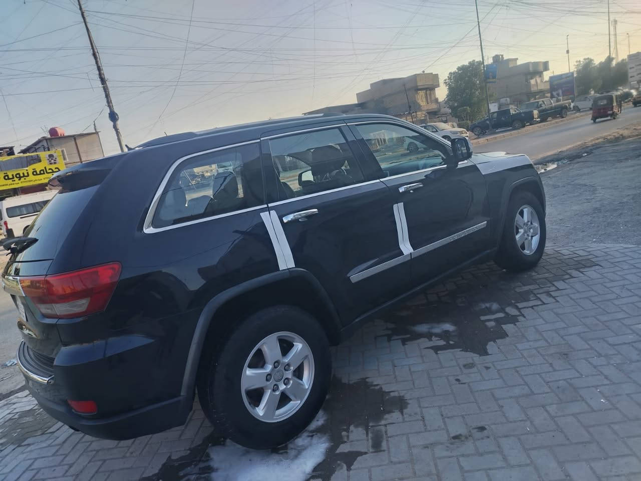 السلام عليكم Jeep موديل 2011
سياره كلين تايتل مكفوله كفاله من الصبغ 

بدون حادث 

سياره جاهزه 

تخم تاير جديد 

باسمي

*********** 

مكلف بالنشر
