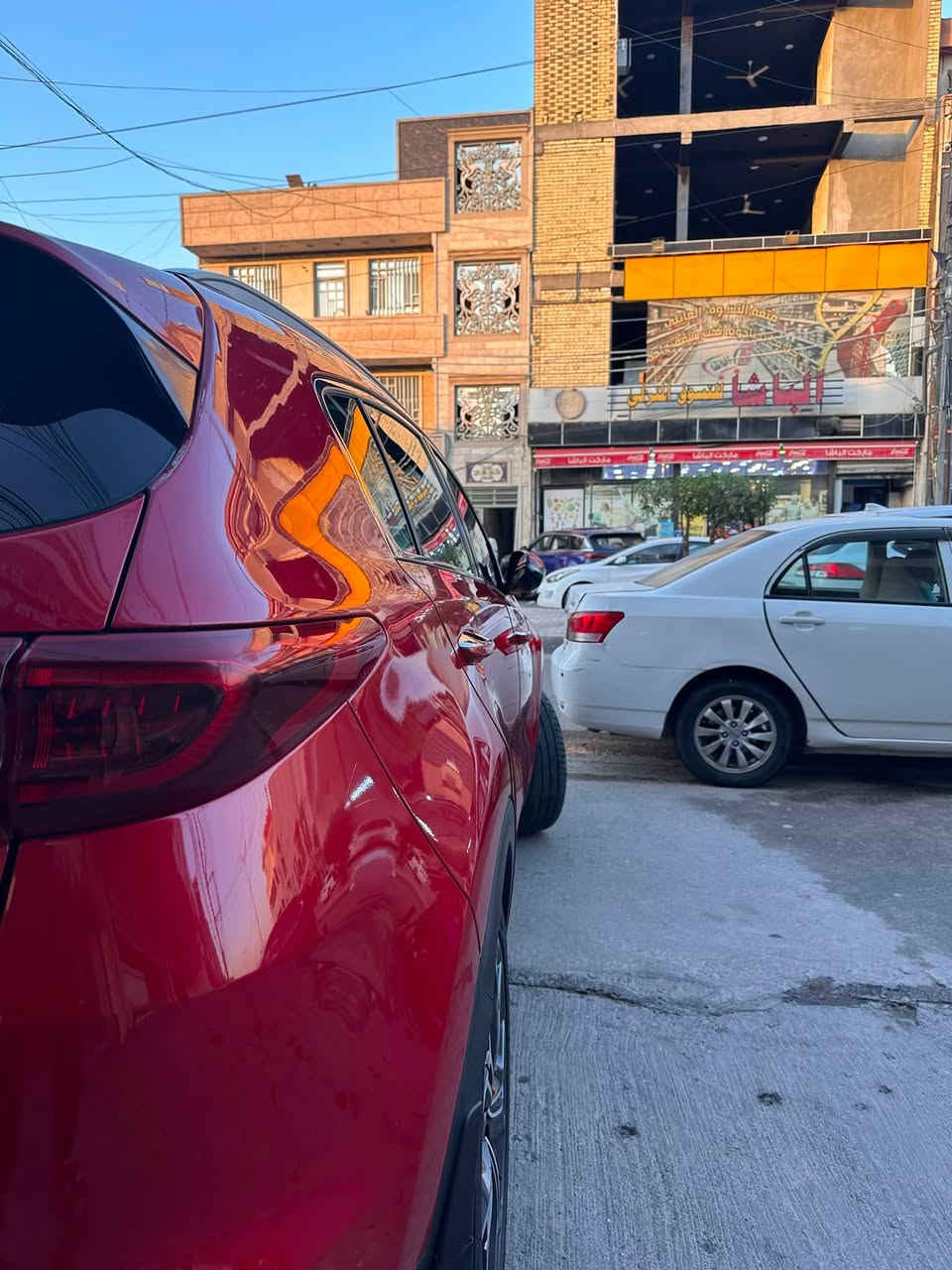 سبورتج جيتي لاين 2020 خليجي وكاله الدوليه
ماشيه 150 الف كيلو 
مكفوله من الصبغ والضرر 
رقم بغداد 
سياره نضيفه كلش ومابيها نقص 
مكانها بغداد الدوره 
السعر 192 
رقم ***********
