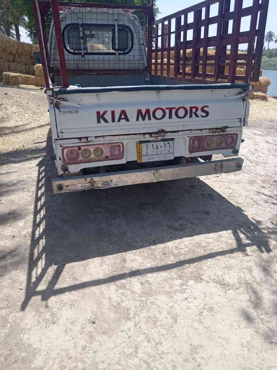 السلام عليكم
بيك أب شيري١ ٢٠٠١  للبيع  بأسمي  جاهزه مابيها كل نقص   مداور ثاني يوم   مكان بابل الحمزه الغربي رقم الهاتف***********
