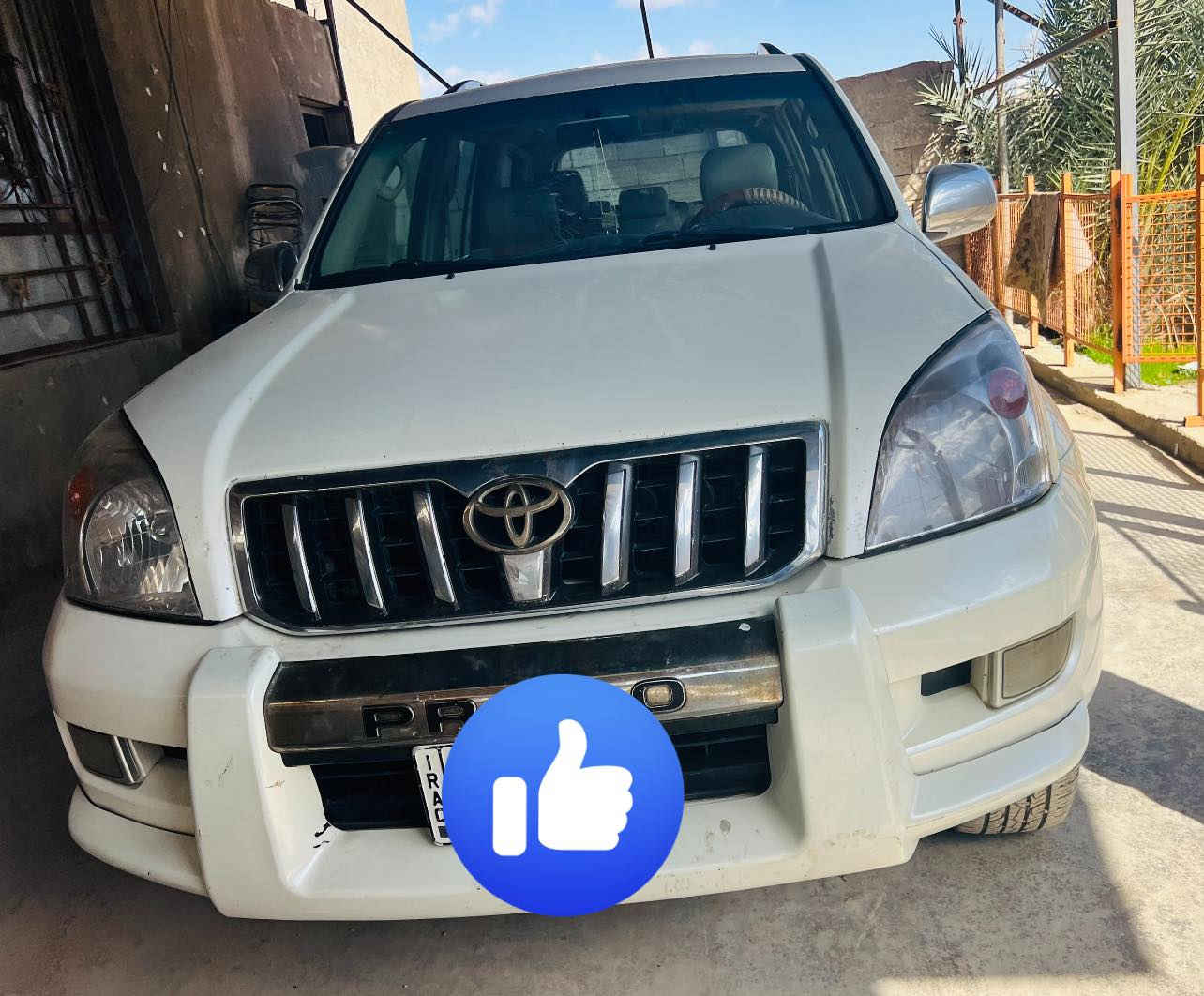 برادو 2009 وارد كويتي رقم بغداد بأسمي

مكينة ٦ سلندر ٤٠٠٠

السيارة مجفتة وبيهه حاليا كازكيت 

ابيع على وضعه ١٧٨  بيهه مجال قليل

سونارها مضبوط 
***********
