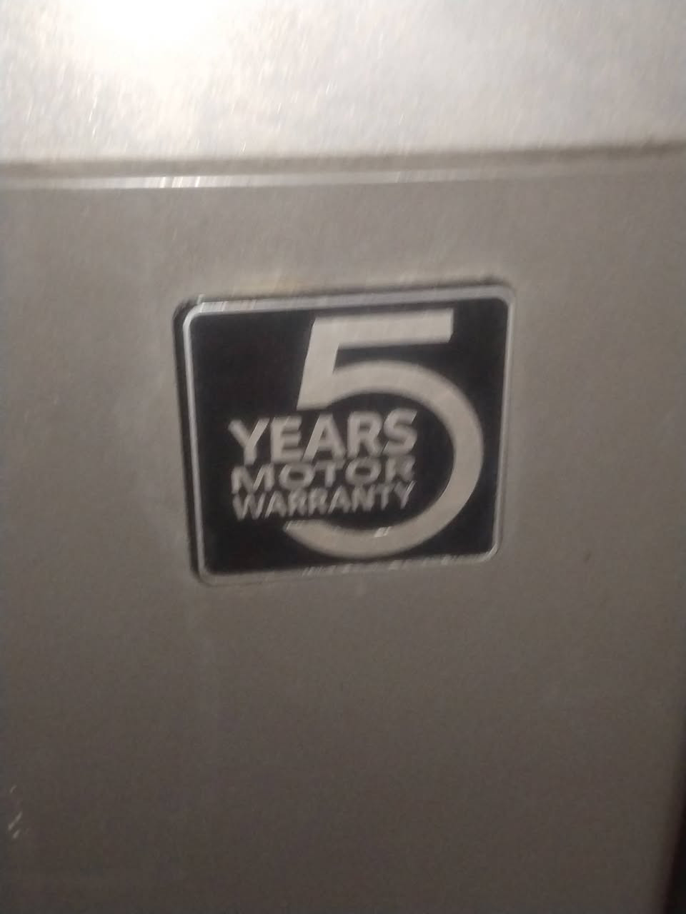 سلام عليكم شباب
غساله اوتو ماتيك نضيفه كلش كلش انضف من التصوير تحمل 15 كيلو سعرها 275 بيها مجال كلش بصيط مكان بغداد جكوك قرب بوابه الكاضميه رقمي ***********
