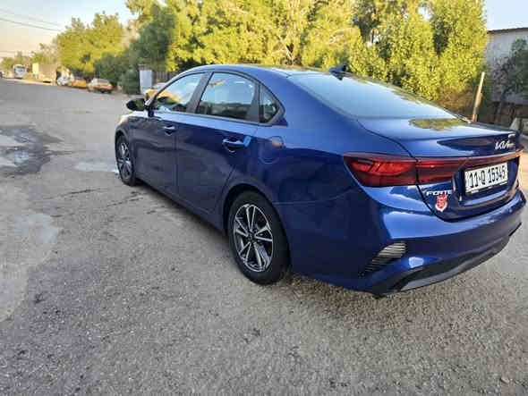 سلام عليكم كيا فورتي وارد امريكي ٢٠٢٣ حادثهة جاملغ خلفي بدون دواخل وشواصي وبدون ايرباك ماشية ٢٧ رقم بغداد تحديد مسار وتوقف ذاتي مكينة ٢٠٠٠ دوش صور الحادث مرفقة السعر ١٦٠ 
الرقم ***********
***********
