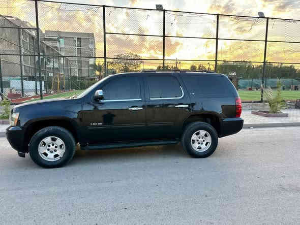 سلام عليكم للبيع تاهو موديل 2008فول مواصفات للخير ايلتي زت رقم جديد بسمي تحويل مباشر كير مكينة بشرط بيهة اماكن صبغ سيارة جاهزة وجديدة مكاني بغداد سعر 148 ورقة تلفون ***********
