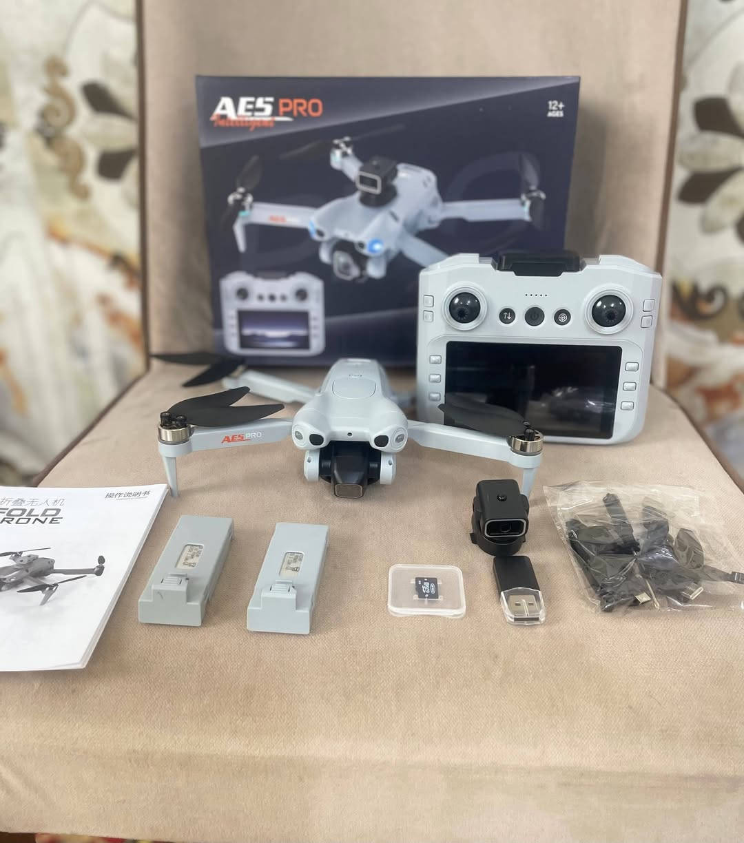 درون AE5 PRO
بطاريات ثنين 
جوستك شاشه شحن تايبسي
محركات برشلز
فلاش +رام
الارتفاع 100 البعد 500
كامرات عدد ثنين HD
حساس مانع تصادم
ثباتيه 100%
ملحقات كامله
مراوح +فلاش ورام +عدة+براغي + حساس +كتلوك +جنطه وكارتون جديد مامستخدم ابد
السعر 85 الف شراي خاص وبالخدمه ❤️


**إذا كنت صاحب هذا الإعلان وتريد حذفه لأي سبب، رجاءا أرسل رسالة إلى الدعم الفني**