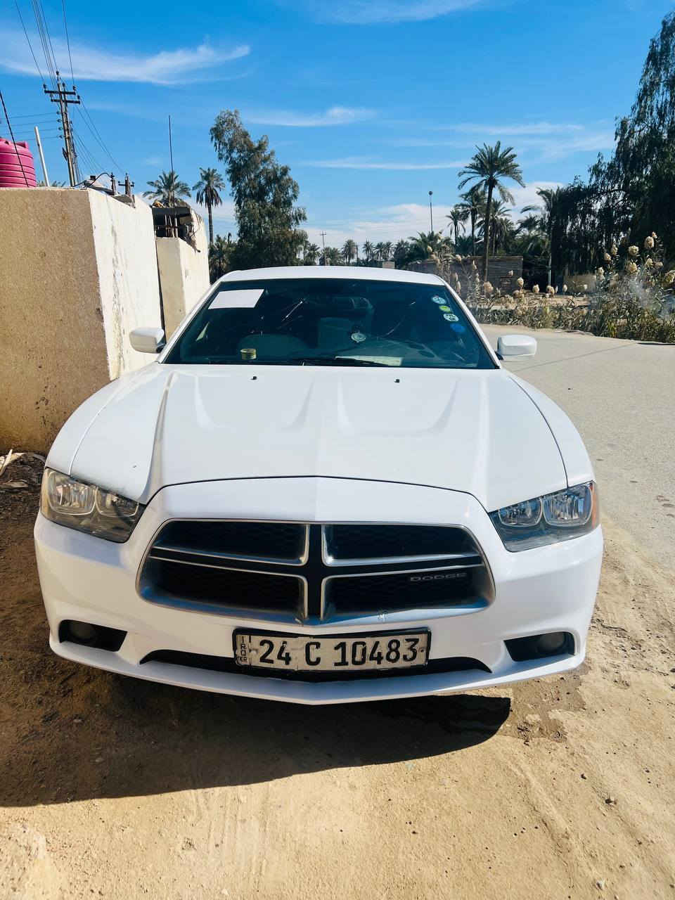 السلام عليكم 2014 امريكي بسمي تحويل بيها جاملغ وبنيد وباب صبغ كير محرك كفاله حداديه خلفية جديده والاماميه عوزها ترتيب السعر 145 وبيها مجال بسيط مكانها سماوة ***********
