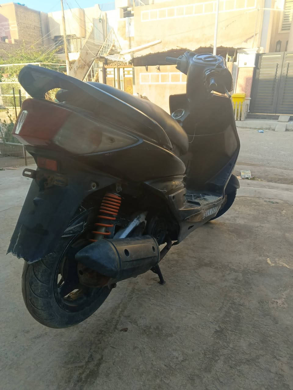 السلام عليكم سكنس فحل كابريتر دراجة مفتوحة مرة وحدة كابريتر بلادي كفرات بلادي مختم كهربائيات شغالة البريكات شغالة بس دشبولهة طافي السعر ٥٠٠ وبيهة مجال مكاني بغداد الشعب ***********
