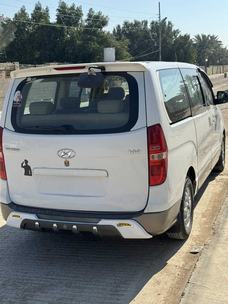 استاركس للبيع فقط موديل 2014 رقم قادسيه السياره كفاله مصفره هيئه وغرامات  سنويه جديده السياره بااسمي عنوان الكوت ***********
السعر ١٧٠
