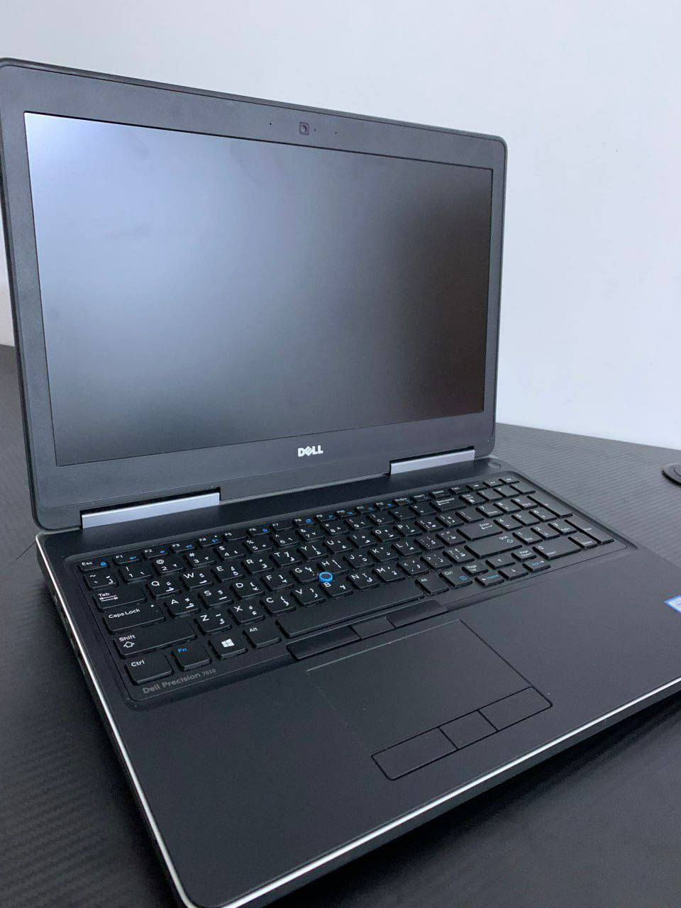 للبيع 💻 Dell Precision 7510
⚡ Core i7-6820HQ
🎮 NVIDIA Quadro M1000M 2GB (كرت منفصل)
🧠 RAM 8GB DDR4
🚀 SSD M.2 256GB
🖥️ شاشة 15.6 إنچ FHD
📌 مناسب للتصميم، المونتاج، الأوتوكاد، والبرامج الهندسية
💰 السعر: 400 ألف دينار
🛡️ ضمان 10 أيام من أي خلل
🎁 ملحقات هدية:
✔ ماوس
✔ ماوس باد
✔ شاحن أصلي
✔ حقيبة لابتوب
📞 واتساب / ماسنجر: ***********
