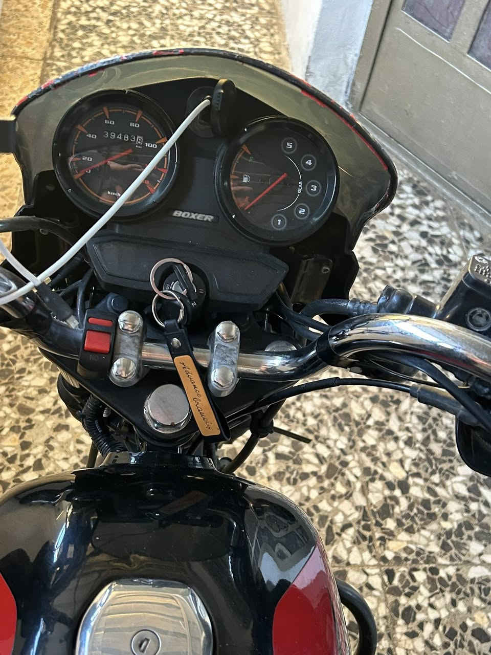 دراجه بوكسر جبلي 2023
رقم بغداد رقم حلو 19984  يقره مواليد 
تحويل ثاني يوم 
دراجه ممفتوح بيها برغي
مري ستاند وقوف كله جديد 
معً الصندوق 
دراجه محرك كير كفاله

السعر 3 ملايين وبيها مجال حك الجيه 
       
بغداد الشعب حي البساتين مقابل محكمه الشعب 

لتواصل ***********

ملاحضه غير متواجد ع الفيس
