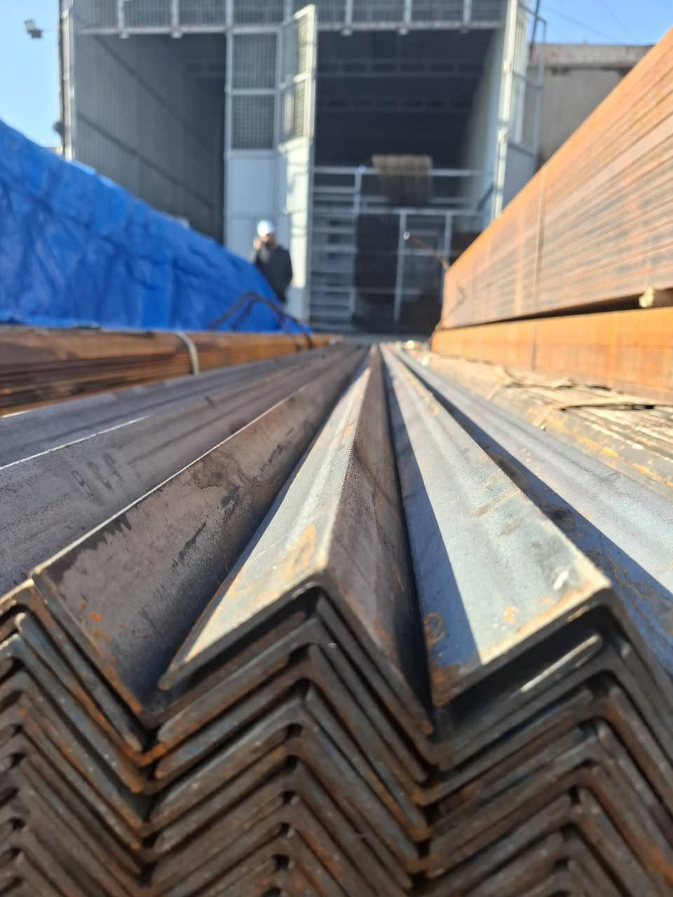 بسم لله الرحمن الرحيم❗️❗️مكتب العكيلي ❗️❗️لبيع انواع الحديد  وجميع مواد الإنشائية 
متوفر حديد صناعي جديد ( بوري شخاطه؛ زاويه ؛ كيربي ؛جينكو بلاستك ؛ جكر بليت ؛ جنلل ؛ قرميد ؛ شيش صب  ؛ سندويج جديد  ومستعمل ؛ بلاويد خشب ؛  ساقية ماء،جميع انواع الحديد إلخ 

رقم الهاتف 👇

((***********)) 📞   إتصال 

((***********)) ✅️واتساب 

 /  عنوان بغداد مدينة الصدر 

ويوجد لدينا خدمة توصيل داخل بغداد 

ومحافضات حسب الإتفاق إتصل  

إتصال 

واتساب 

 ماسنجر 

#الجميع
