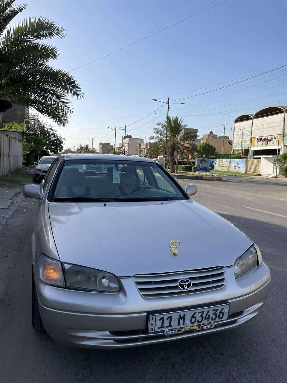السلام عليكم للبيع فقط بدون مراوس كامري 2000 يسرة بلاد كير اوتماتيك كشنات كهرباء سلايت رقم بغداد الإنكليزي باسمي تبريد ثلج مصبوغه لجمالية السيارة حلوة ونضيفة المكان بغداد السعر مناسب 69$ وبيهه مجال بسيط رقم الهاتف ***********
