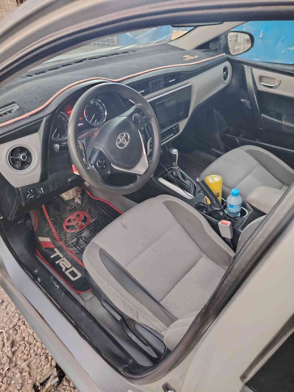 السلام عليكم 
كورله موديل ١٩
داخل الونين رادار حجر صلنصه
الضرر جامرلغ خلفي
صور الضرر والسونار داخل المنشور
السعر ١٣٦وبيهه مجال 
رقم ***********
