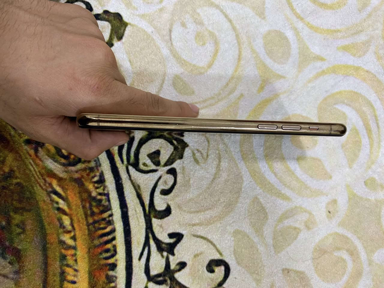 ايفون 11برو ماكس شرق اوسط جهاز  نضيف وحلو مبدل شاشه وشاشه نوعيه زينه سعر 450 مكاني بصره قضاء القرنه ***********
