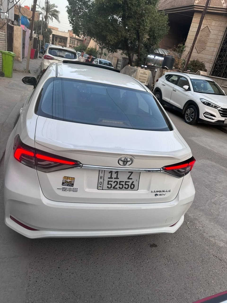 السلام عليكم
كورلا خليجي موديل 2025 محرك 1800 هايربد بانزين السيارة فول واحد ع واحد من عدا كشنات كهرباء السيارة ماشية 13 والسيارة بأسمي والسيارة مكفولة كفالة عامة من عدا اكو رصعه بسيطه بالصندوق مسحوبه وشخوط بالدعاميه بسيطه باقي السياره مكفوله 
والمكان السيديه
والسعر 154$
وهذا رقمي ***********
