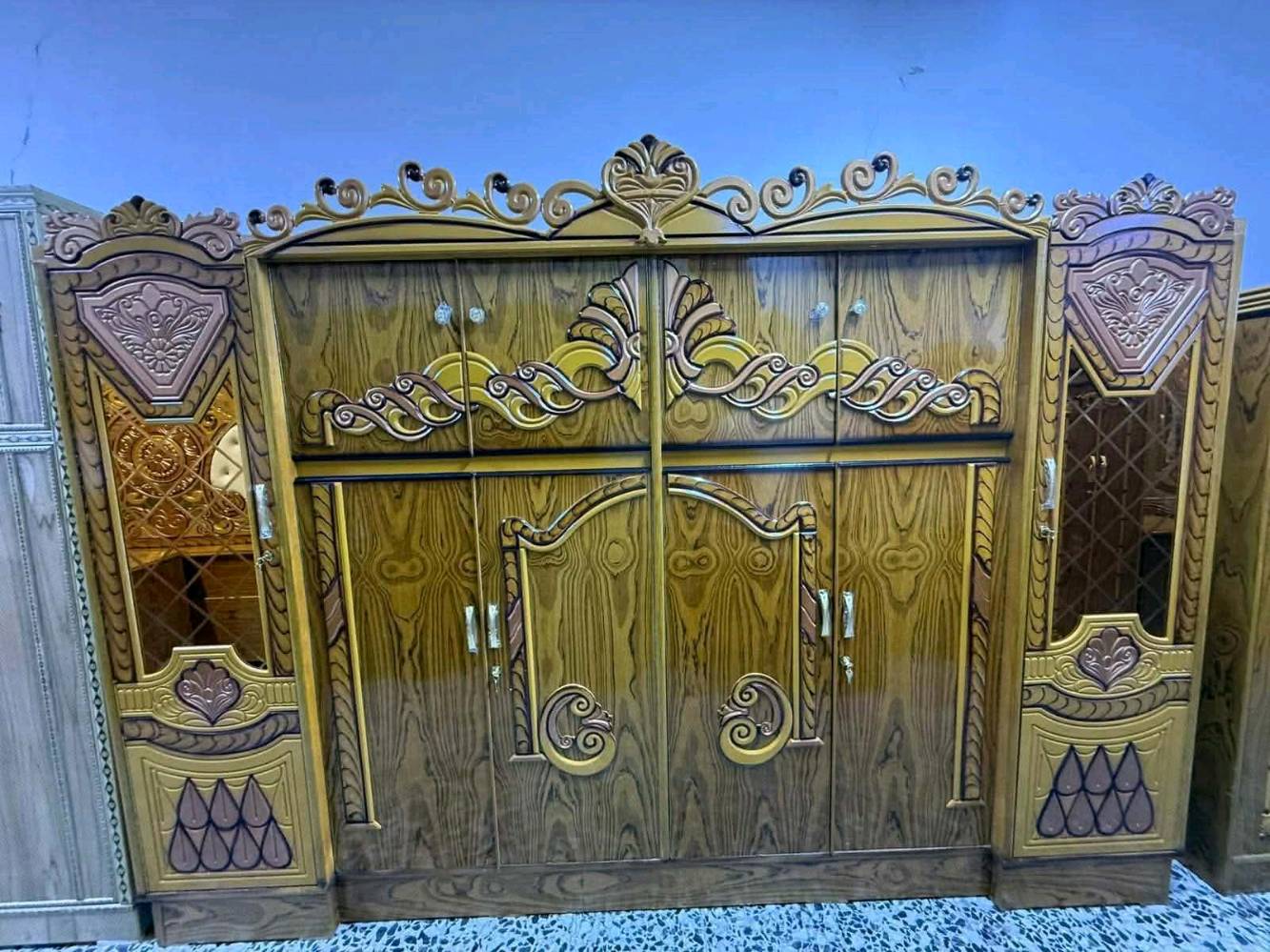 غرفه عراقيه صاج للبيع مامستخدمه نهائيا 900 وبيها مجال مكانها الاحسنيه شد ونقل مجاني داخل بغداد فقط باقي المحافضات بفلوس