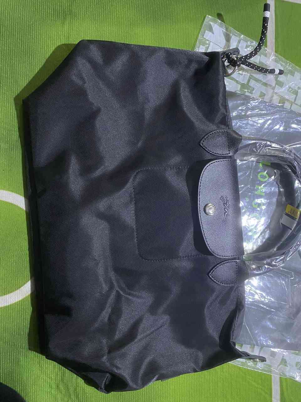 السعر ٢٠ بس الصناعة فرنسا الحجم كببر


**إذا كنت صاحب هذا الإعلان وتريد حذفه لأي سبب، رجاءا أرسل رسالة إلى الدعم الفني**