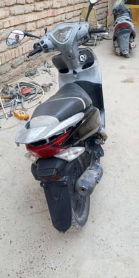 هوندا ديو دفرة وسلف نوزل مكينة كلش ناعمة كهربائيات شغالة تايرات جدد ال...