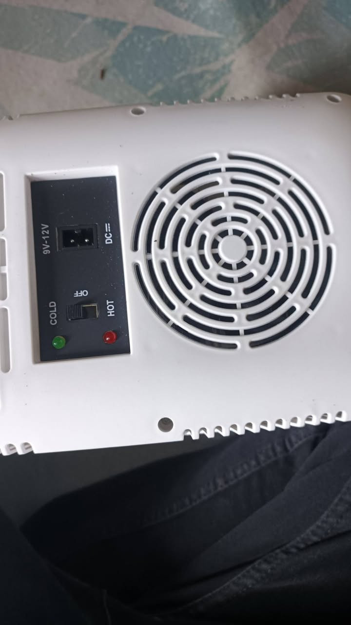 يالله يارزاق
السلام عليكم اخوتي سواقنه الاعزاز 
ثلاجه تفيدكم 
السعر 35 التوصيل مجاني 
شرط الفحص 
الفحص امام المندوب


**إذا كنت صاحب هذا الإعلان وتريد حذفه لأي سبب، رجاءا أرسل رسالة إلى الدعم الفني**