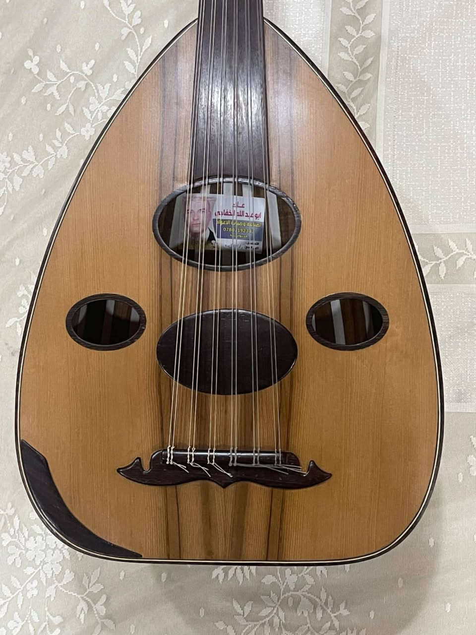 عود عراقي صناعه علاء ابو عبدالله الخفاجي القصعه جوز شامي الوجه سيدر كندي قطعتين اوتار لابيلا السعر ٥٠٠ الف


**إذا كنت صاحب هذا الإعلان وتريد حذفه لأي سبب، رجاءا أرسل رسالة إلى الدعم الفني**