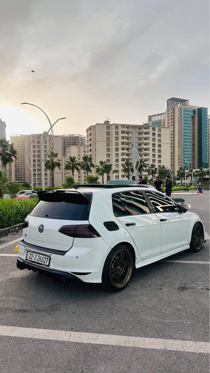 سلام عليكم 
فروشتن و گورينةوة
Golf R🚀💀وحش 
گولف ئار بة حيسابي جيتي ئاي و اي ئيس ئاي نامة مةنيرة رجائةم
شوتة 
داون پايپ 
ئةنتةر كولةر 
سيستةمي گزوزي ماركةي لةسةرة 
چوار ويلي گولدي لةسةرة ماركة 
٢٠١٥ شةريكةي صةباح خةليجي سفري هةولير 
سةيارةكة ٥ پارجةي جي جي سبوغة ئةمن بة حيزام دةيفروشم بةشةرتي ئةوةش فةحسي كةي ٤ بارچةو شانةكاني سبوغ نةبي بةبي دواخل بةبي ئيرباك سةنةويو هةزةو رةقةمي هةمو نويية 
١٤٠٠٠٠هةزار كيلومةتر روشتية حةقيقي بةشةرت سةيارة فول فول مواصفاتة ١/١ 
شوين هةولير 
***********
تب تكاية ئةگةر موشتةري ني بيزارم مةكة لةگةل 
رئزم 

سلام عليكم بيع و مراوس ب سيارات شمالية 
Golf R🚀💀
خليجي شركة صباح 
رجائ هاذة گولف ار مو جيتي ئاي و تي ئيس اي 
سيارة سنوية هزة رقم كلها جديد بيها ٥ قتعة اني ابيع بشرت ٤ باب و تكمة بدون سبغ حزام سبغ بدون دواخل بدون ارباك  ماشي ١٤٠٠٠٠كم حقيقي بشرت سيارة فول فول واحد علا واحد١/١
*********** أربيل, العراق

